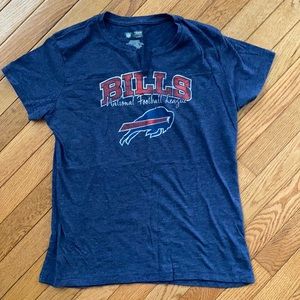 Worn twice! Buffalo bills shirt, NFL brand. Size M